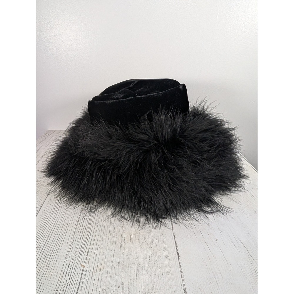 Vintage 1950s Black Velvet Feather Trim Hat Union Made USA Statement HP 252404